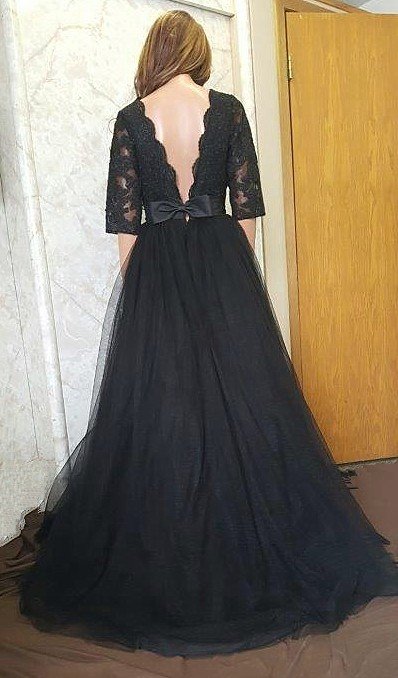 black lace prom dress
